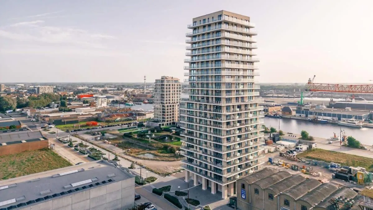 Huswell - Modern New Apartment With Pool Access And Parking Ostend