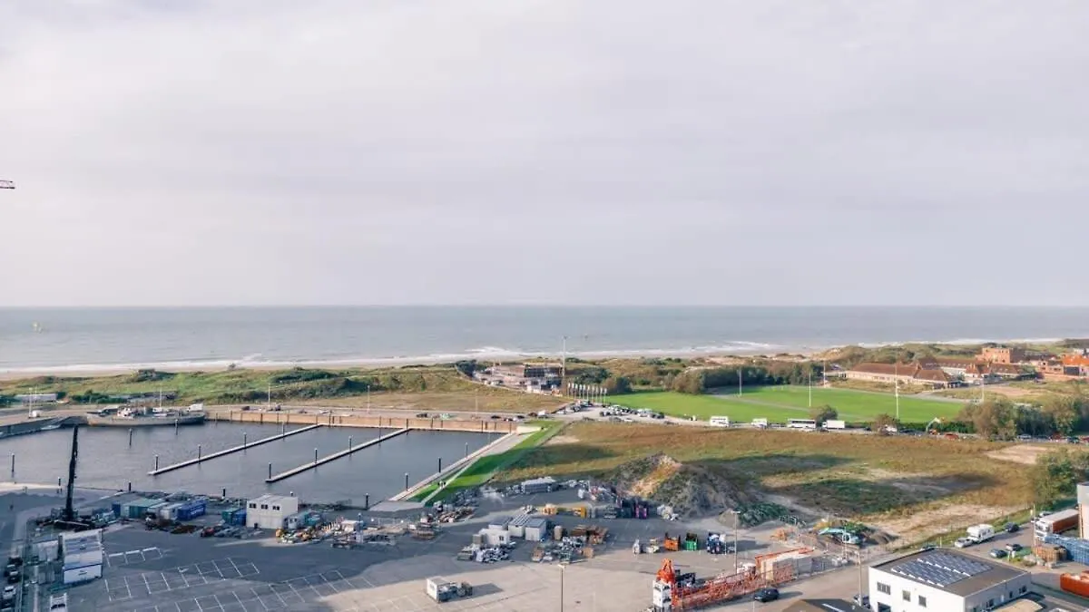 Huswell - Modern New Apartment With Pool Access And Parking Ostend