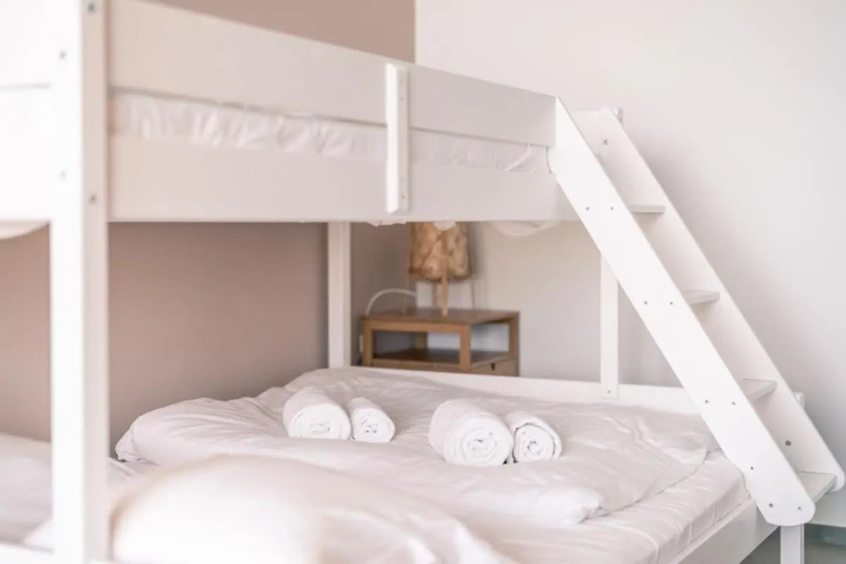Huswell - Modern New Apartment With Pool Access And Parking Ostend Belgium
