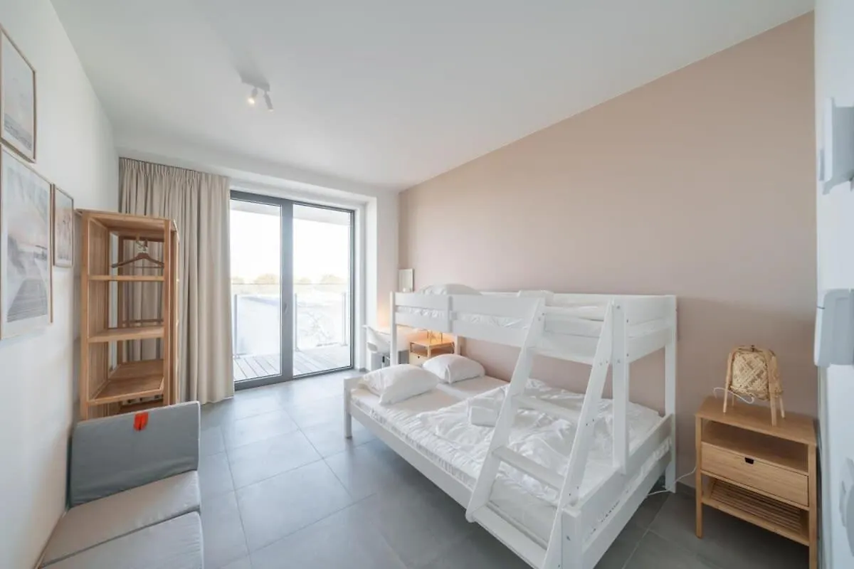 Huswell - Modern New Apartment With Pool Access And Parking Ostend
