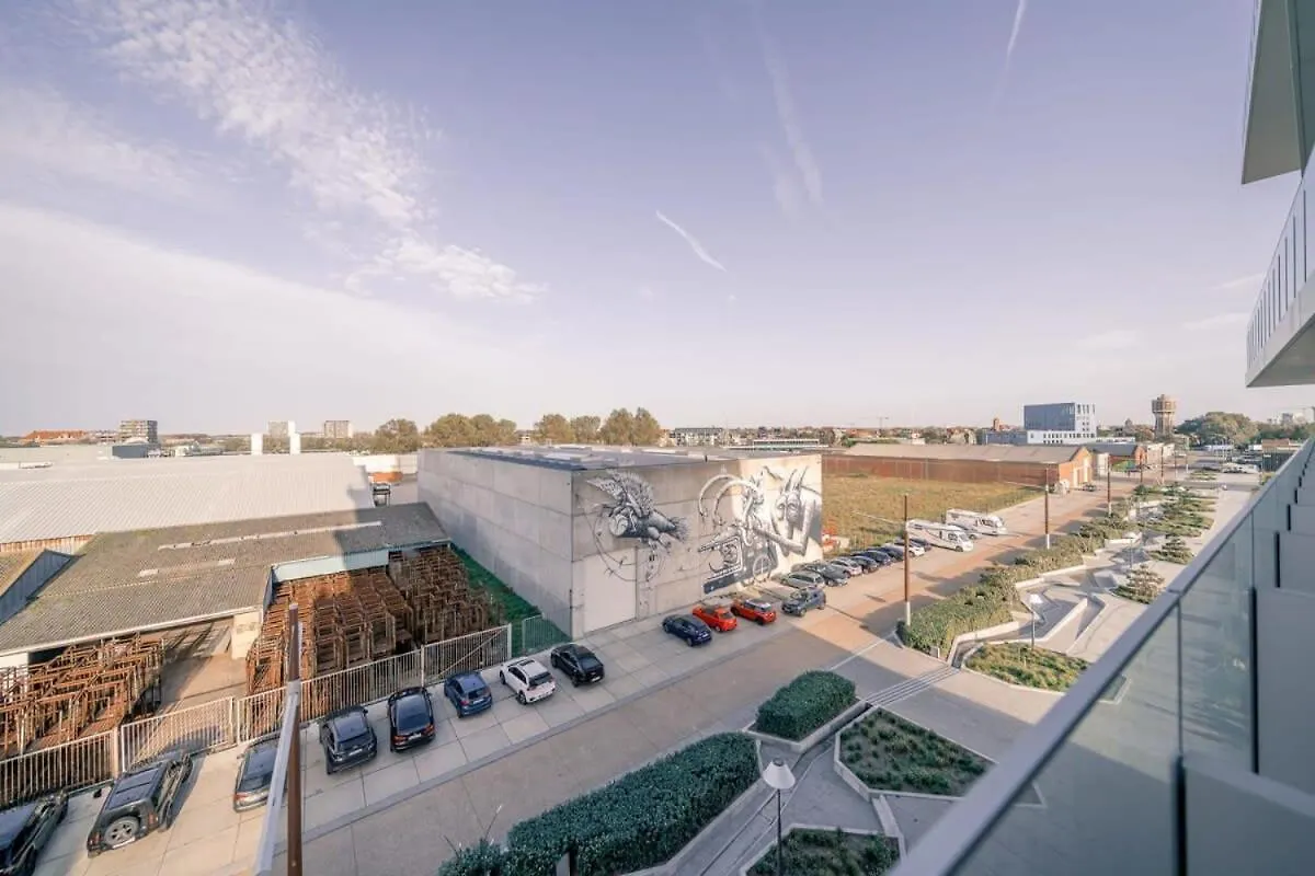 Huswell - Modern New Apartment With Pool Access And Parking Ostend 0*,